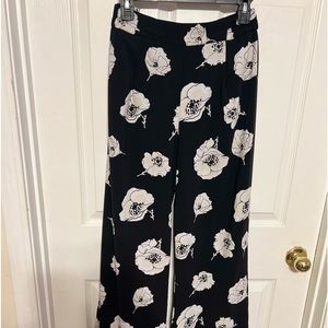 Gently used condition Black Palazzo pants
